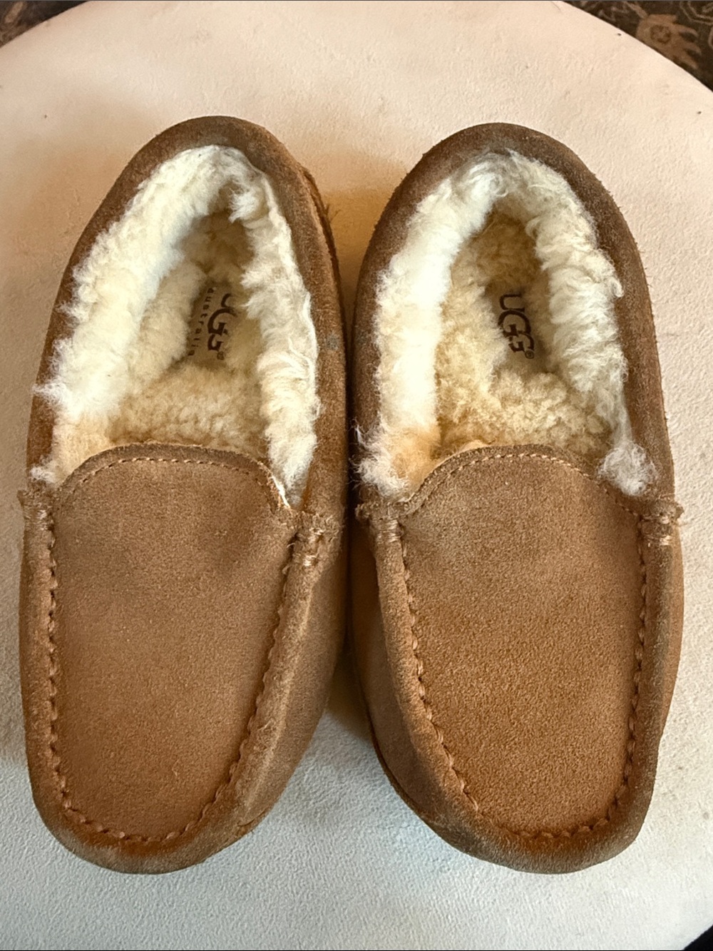UGG Kids Chestnut Suede Shearling-Lined Moccasins - Picture 2 of 5